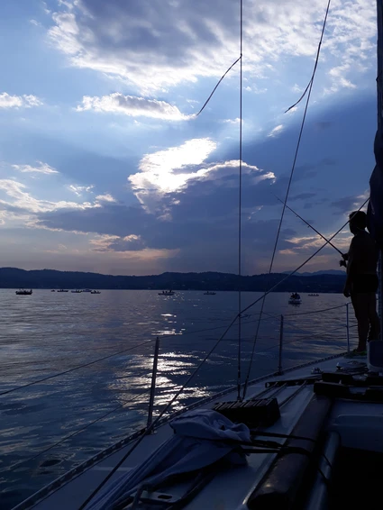 Sailing boat fishing at Moniga del Garda 0
